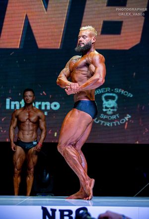 CLASSIC PHYSIQUE НОВИЧКИ